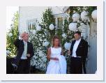 IMG_6529 * Bjorn, Ulrika's brother and the Toast Master gives the first of many toasts to the couple * 1199 x 899 * (150KB)